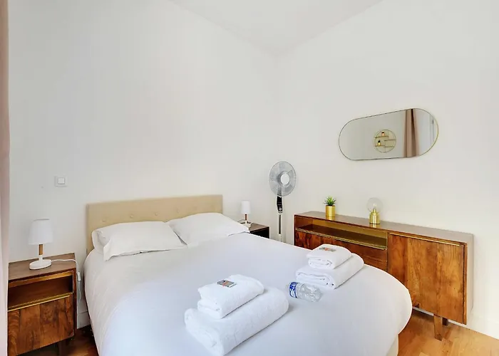 Modern Flat - 1bd 4p - Porte Maillot * Parigi