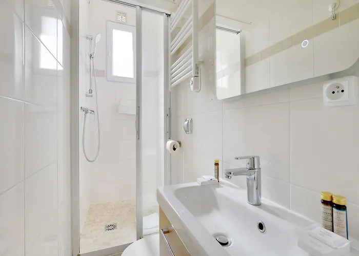 Modern Flat - 1bd 4p - Porte Maillot Appartamento *